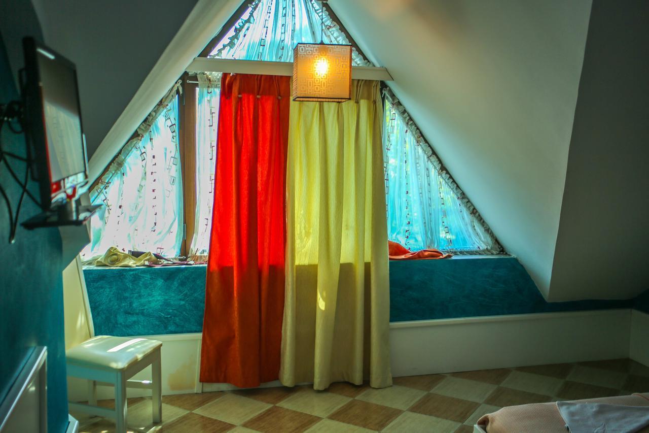 Hotel Vila Aeroport Rinas Luaran gambar