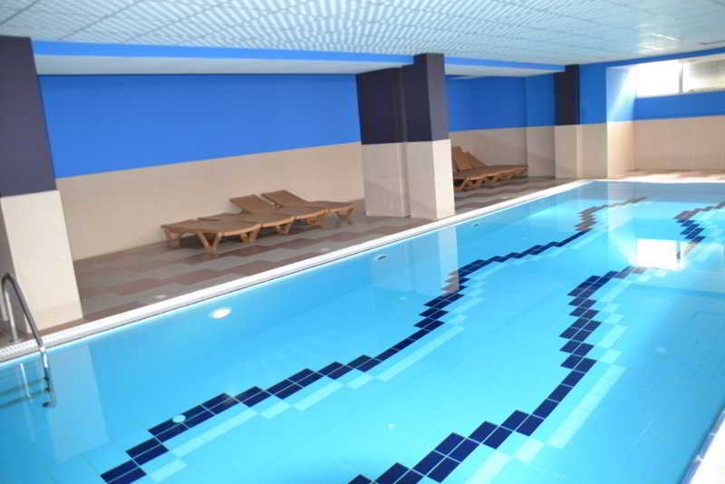 Hotel Vila Aeroport Rinas Luaran gambar