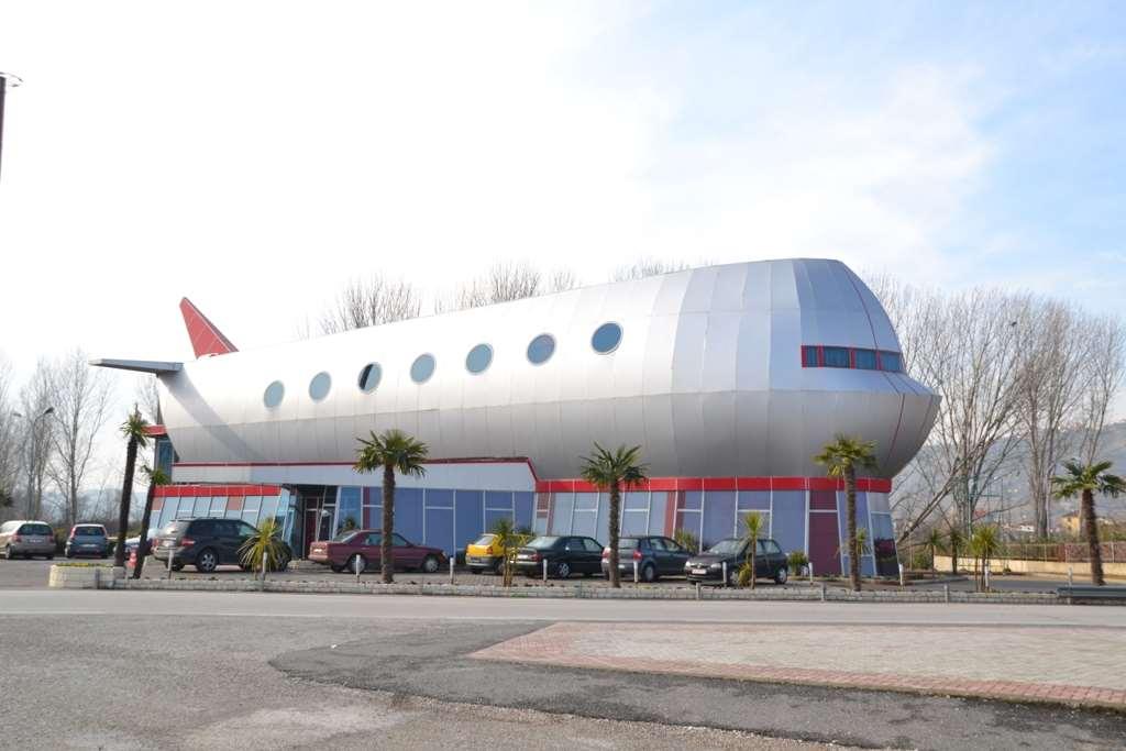 Hotel Vila Aeroport Rinas Luaran gambar